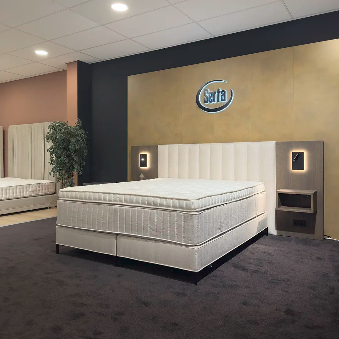 Serta Luxury Tube Wood Boxspring (showroommodel)