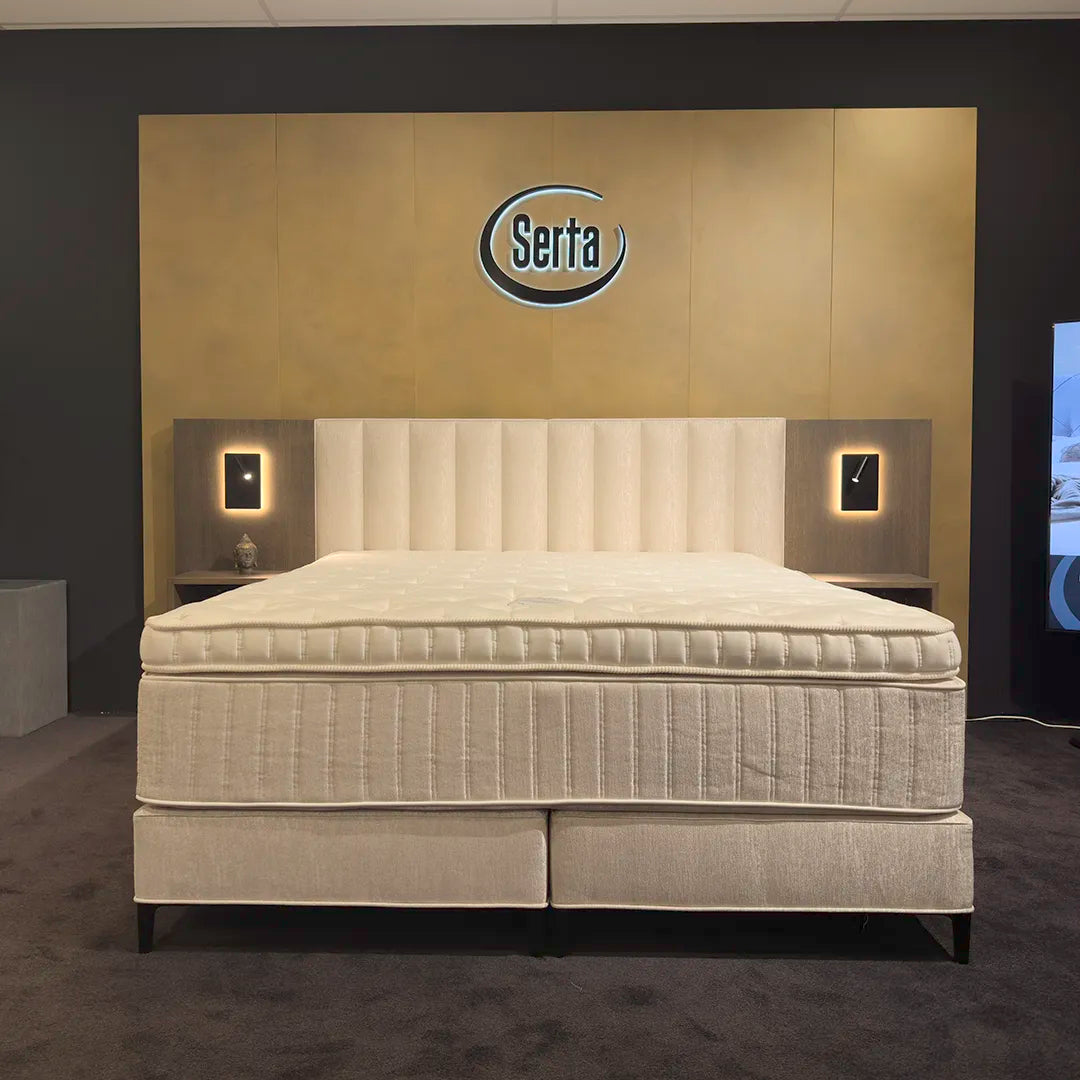 Serta Luxury Tube Wood Boxspring (showroommodel)