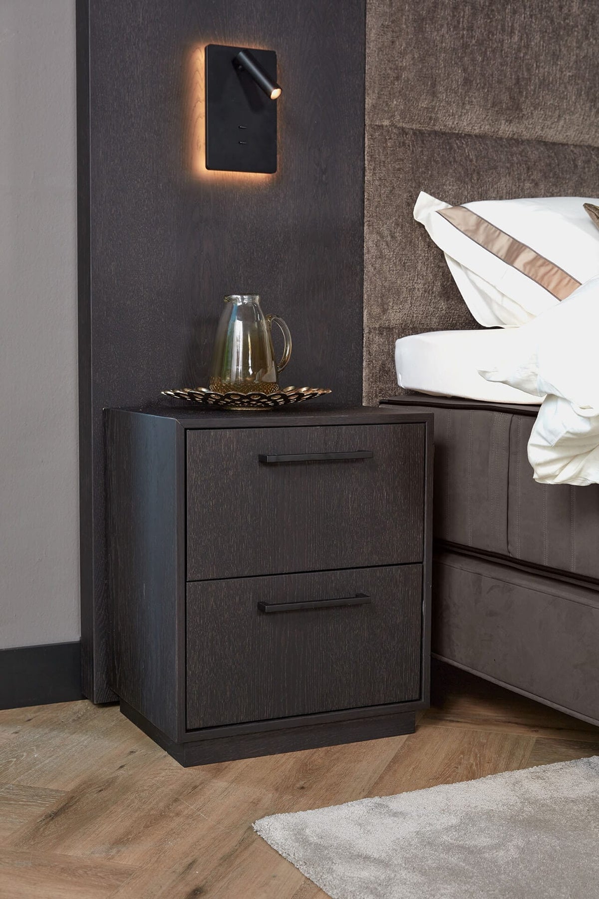 Serta Maestro Hotel Couture Boxspring