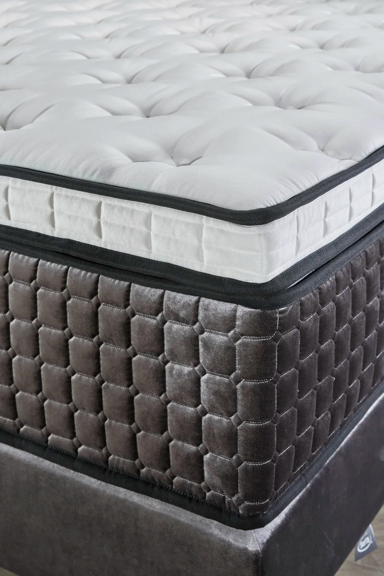 Serta Brut Premium Boxspring