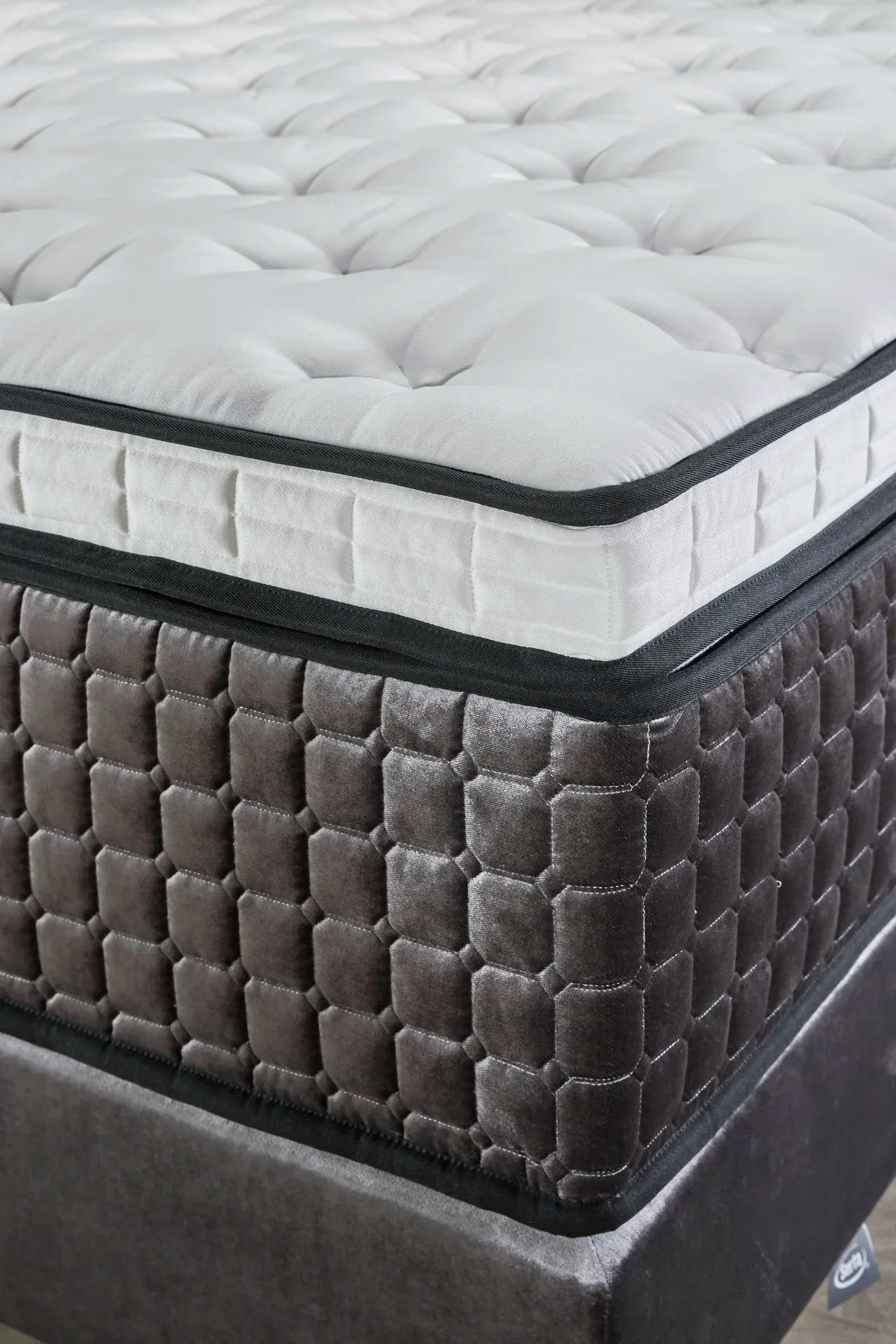 Serta Brut Premium Boxspring