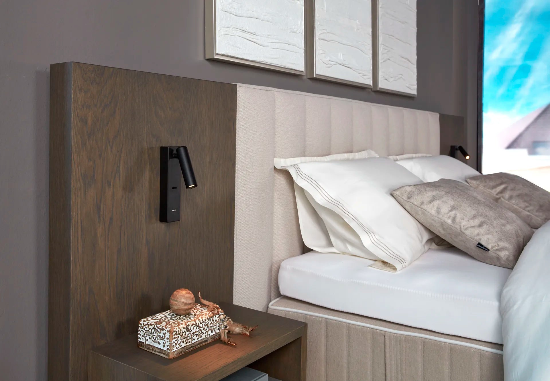 Serta Tube Wood Luxury Boxspring