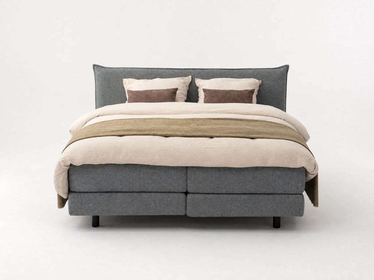 Ubica Avenza Cushion boxspring