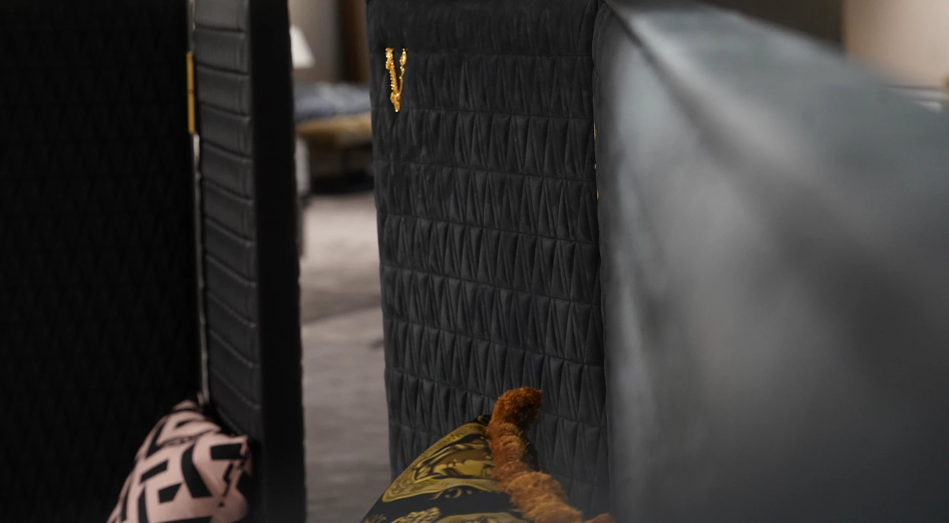 Versace Home V-King 185 x 200 cm (Showroommodel)