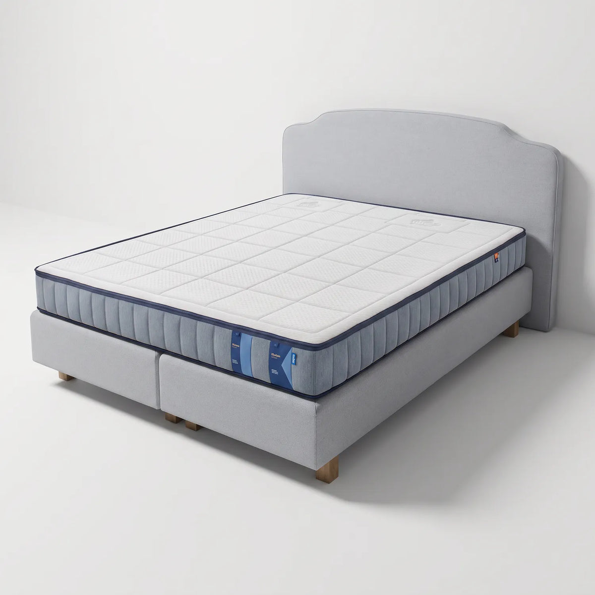 Auping Matras Elysium met Boxspring Victoria (Showroommodel)