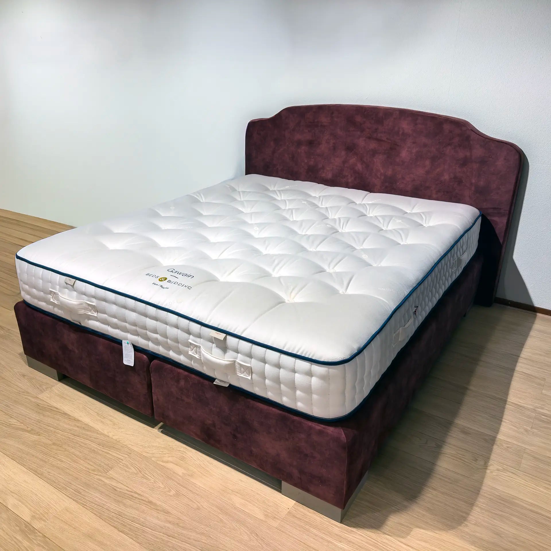 Wake Up Boxspring Natural Victoria (Showroommodel)