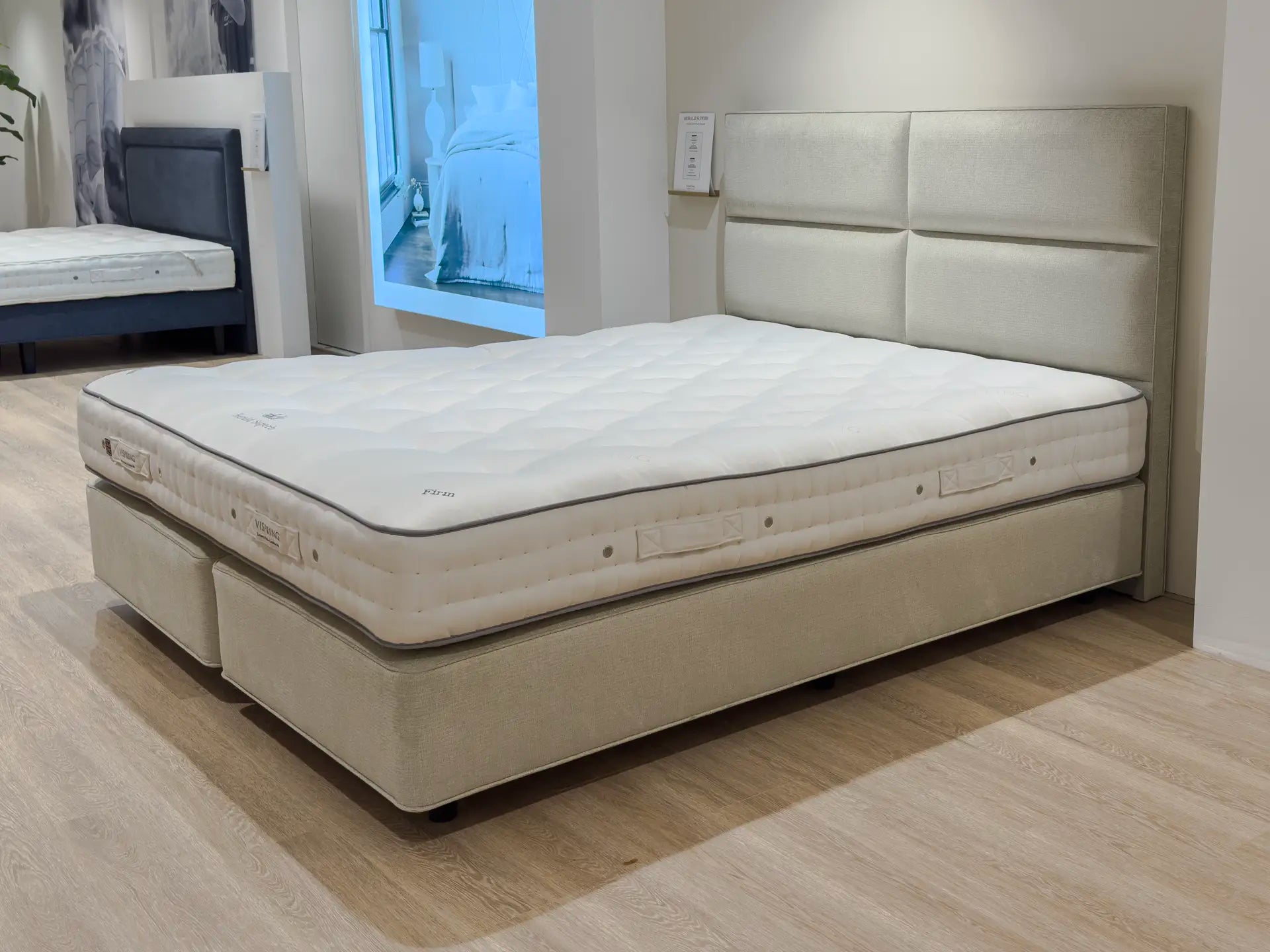 Vispring Herald Superb (Showroommodel)