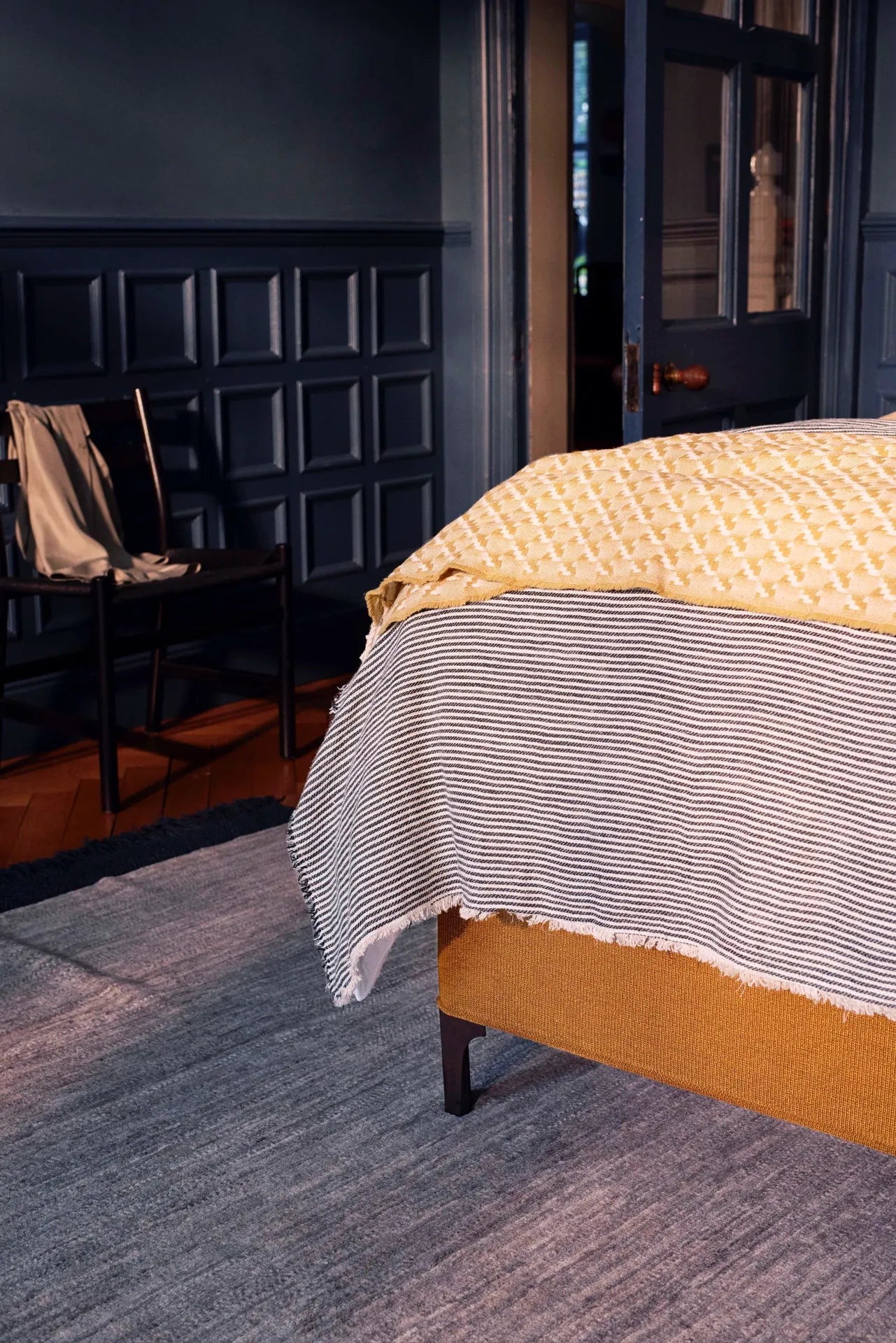 Vispring Viceroy Divan met Signatory matras