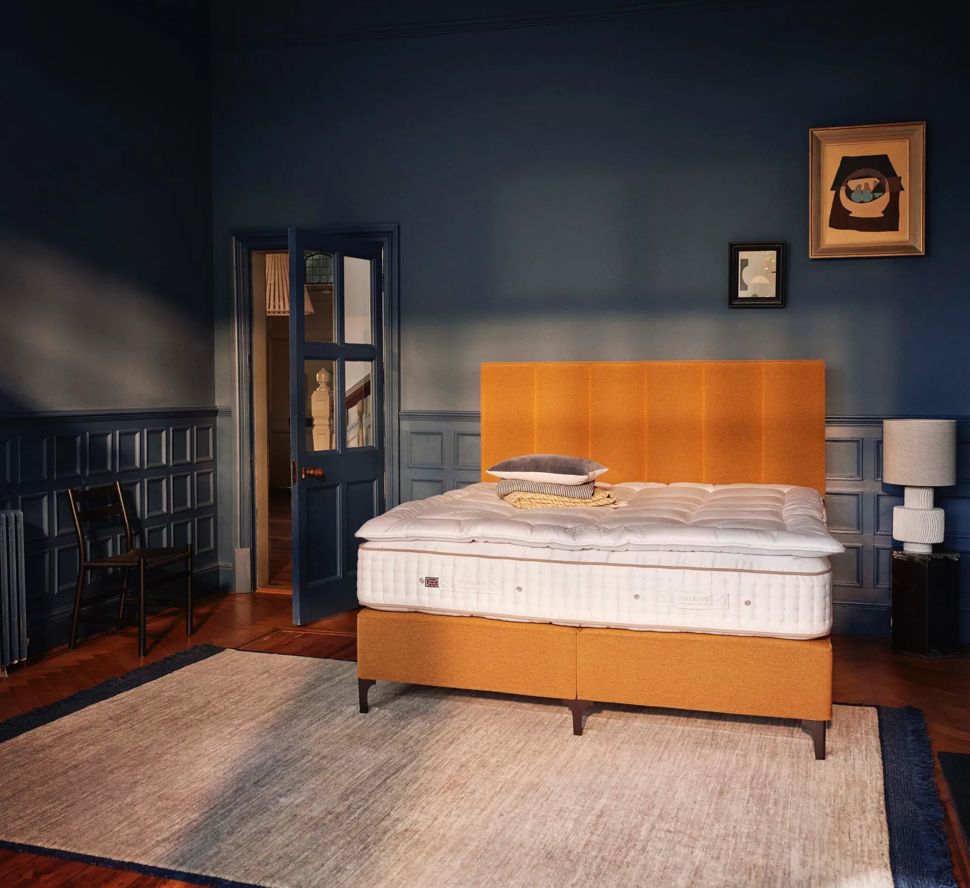 Vispring Viceroy Divan met Signatory matras