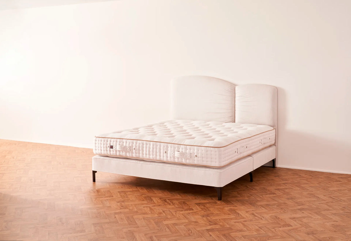 Vispring Sublime Superb met bijpassende gestoffeerde boxspring - productfoto 2