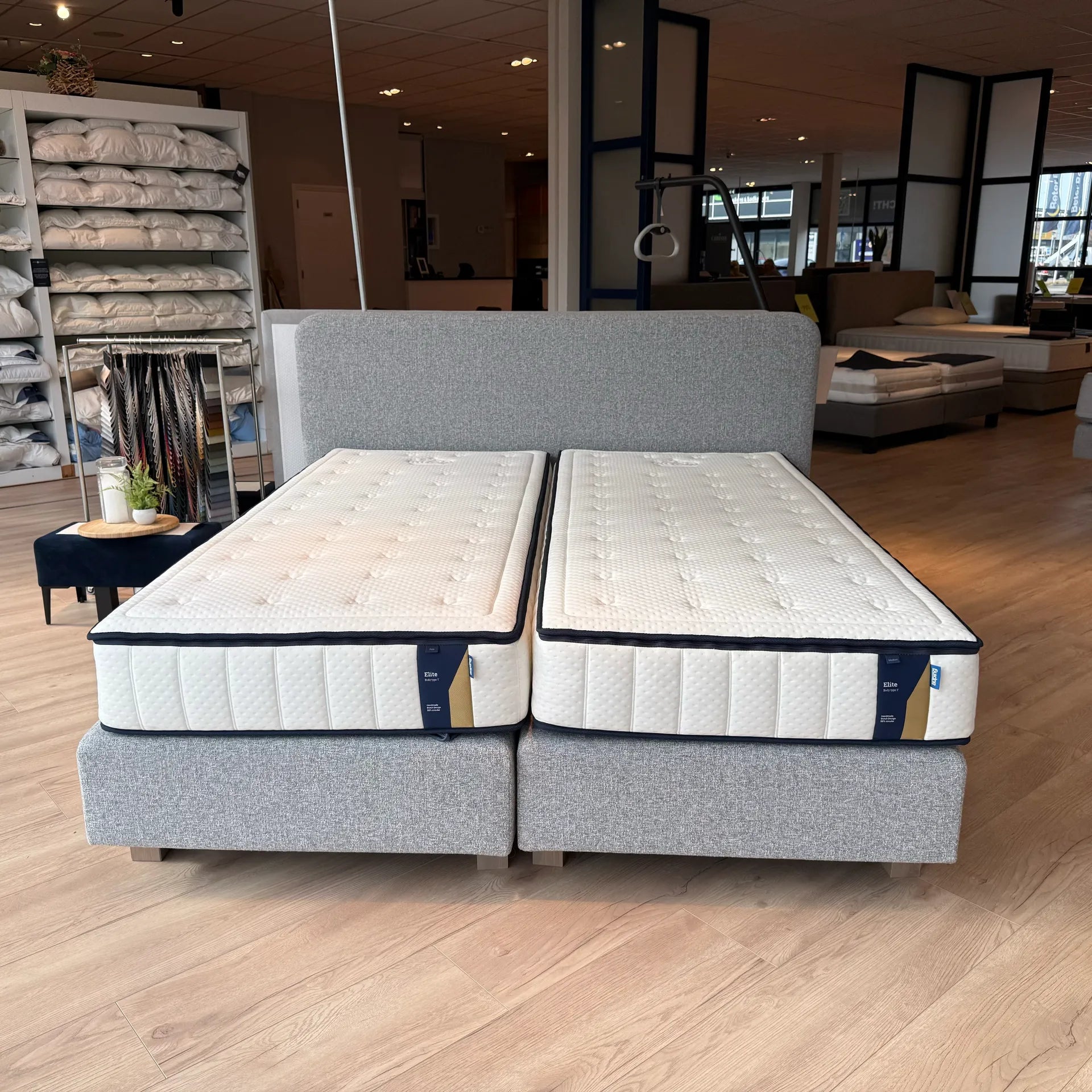 Auping Elite matrassen op boxspring Wake Up